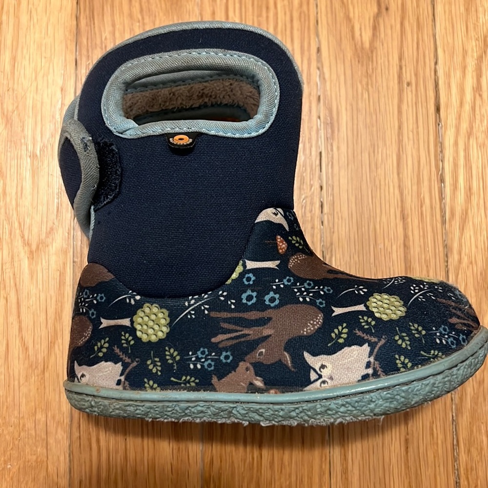Baby bogs size 7 deer boots
